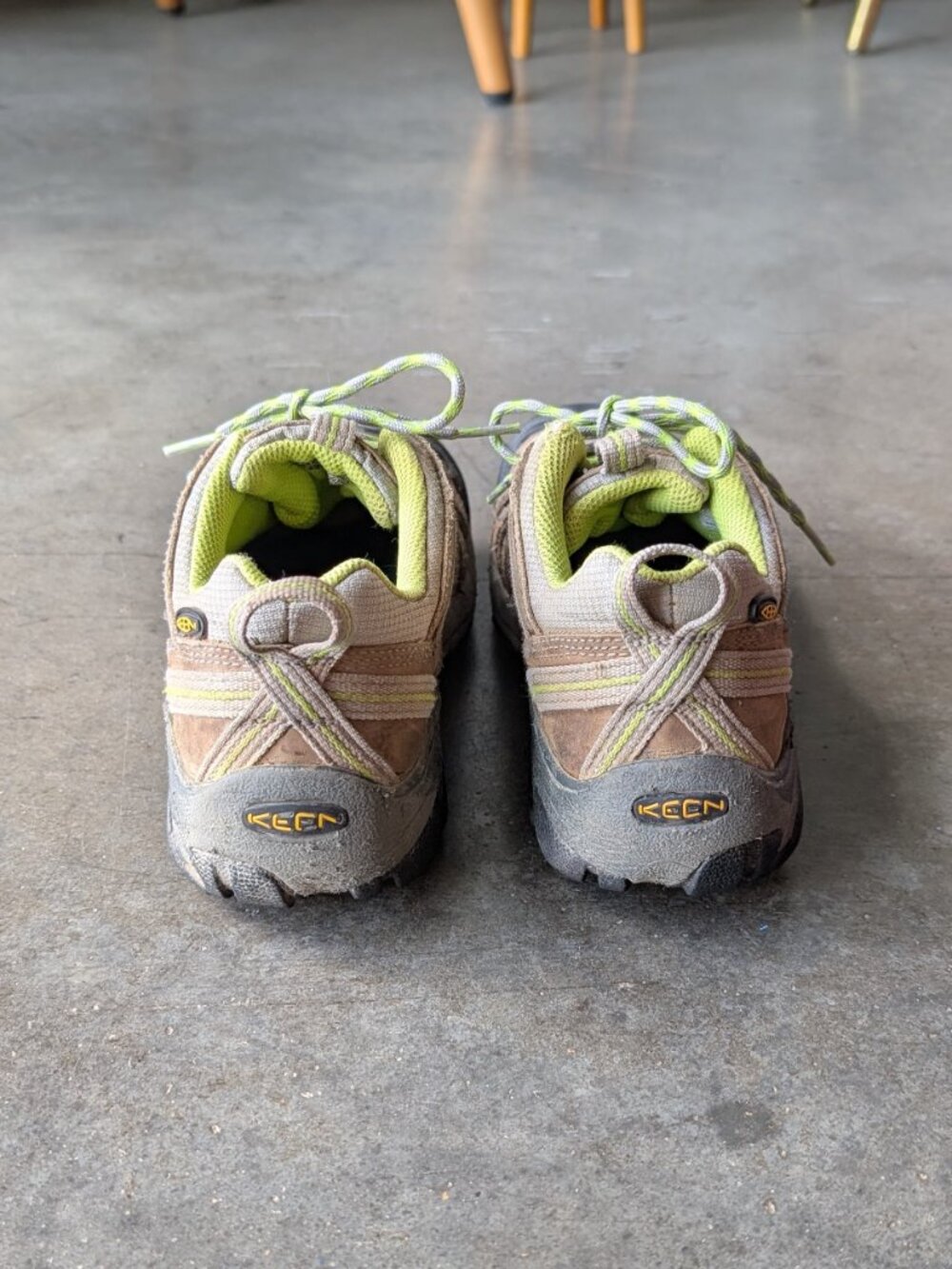 Keen Women's Voyageur Brown Green Hiking Shoes Gorpcore Adventure size 7.5 - Picture 4 of 13